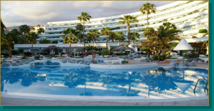 Apartment direkt am Pool